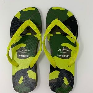 Valentino Garavani by Havaianas Rockstud Sandals